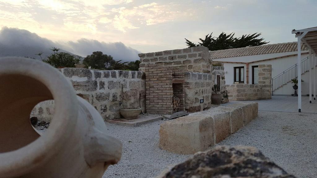 Casa Vacanze Senia Del Rais Favignana Kültér fotó