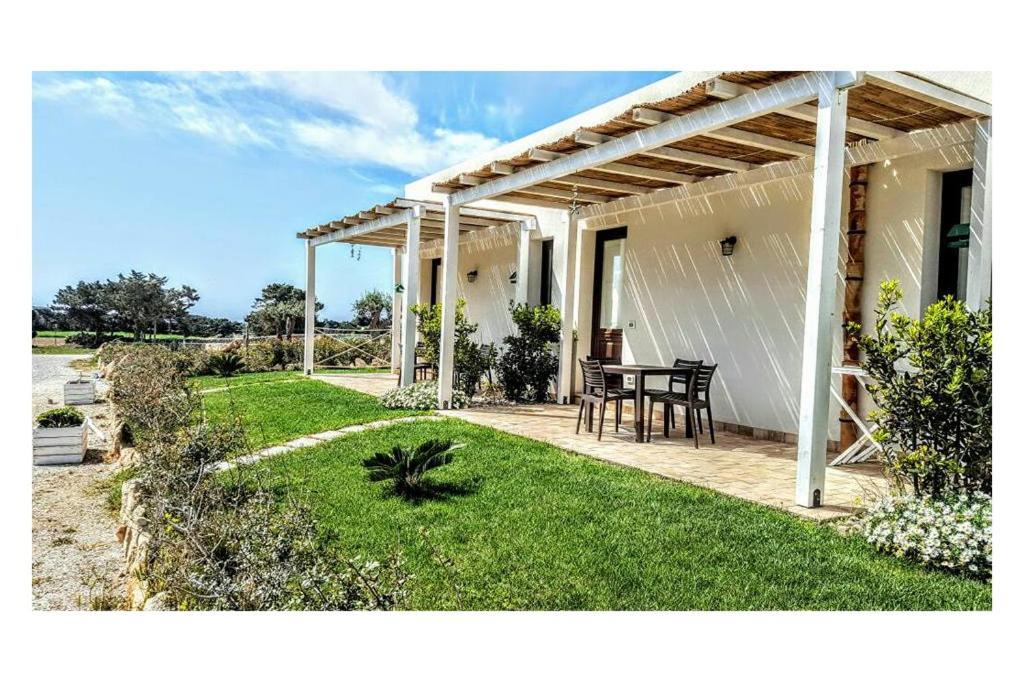 Casa Vacanze Senia Del Rais Favignana Kültér fotó